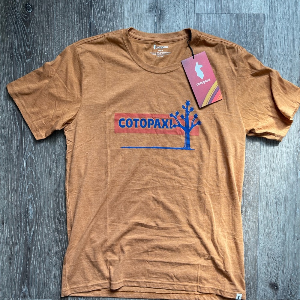 Cotopaxi Men's Brown Graphic T-Shirt